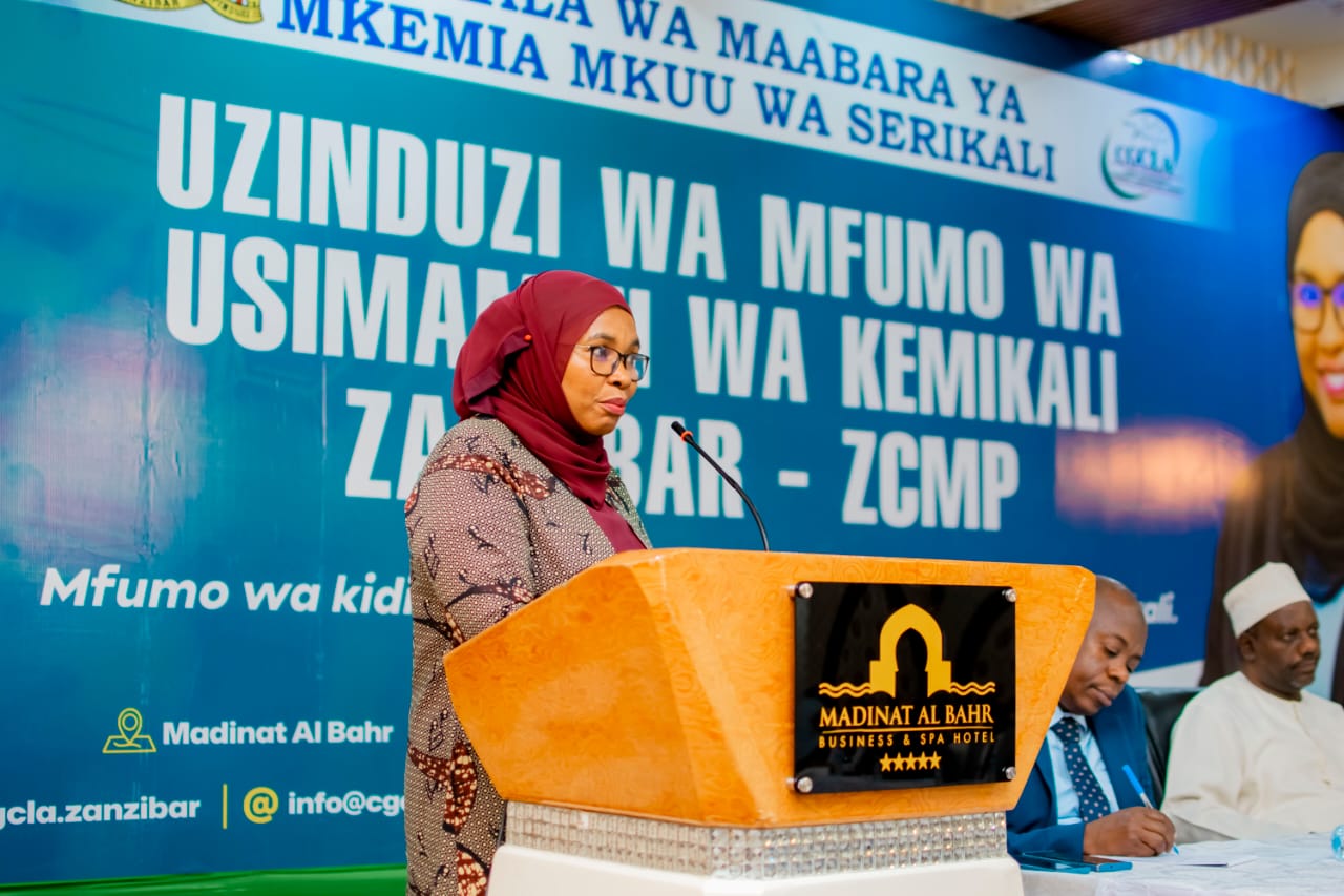 Mhadisi Zena